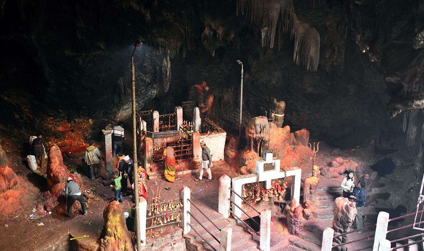 Halesi Mahadev Helicopter Tour